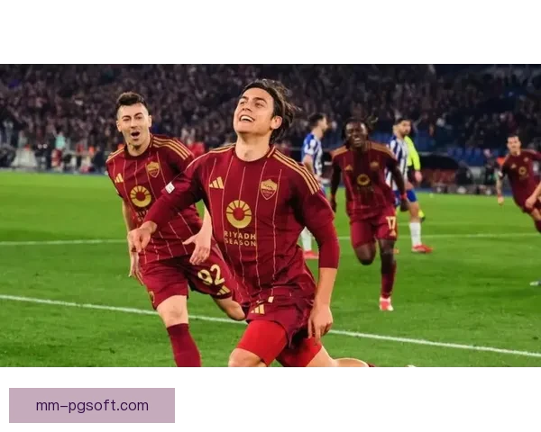 迪巴拉欧联杯主场远射世界波破门惊艳全场助球队挺进淘汰赛